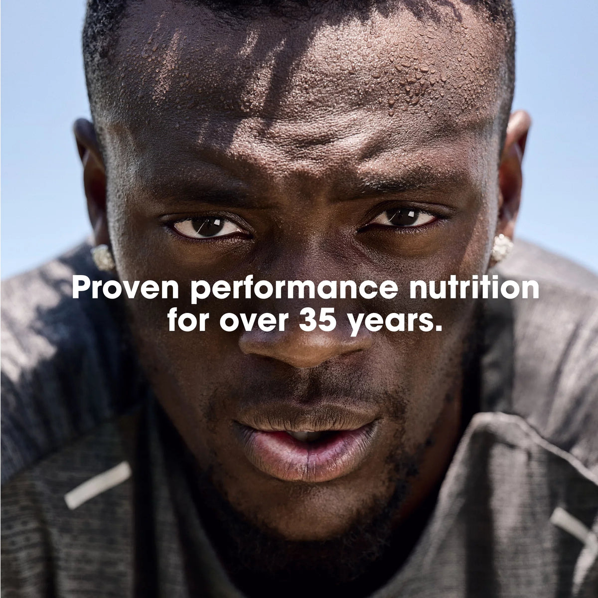 Optimum Nutrition, Gold Standard 100% Whey Protein Powder, 24 g Protein, Strawberries & Cream, 1.98 lb, 29 Servings